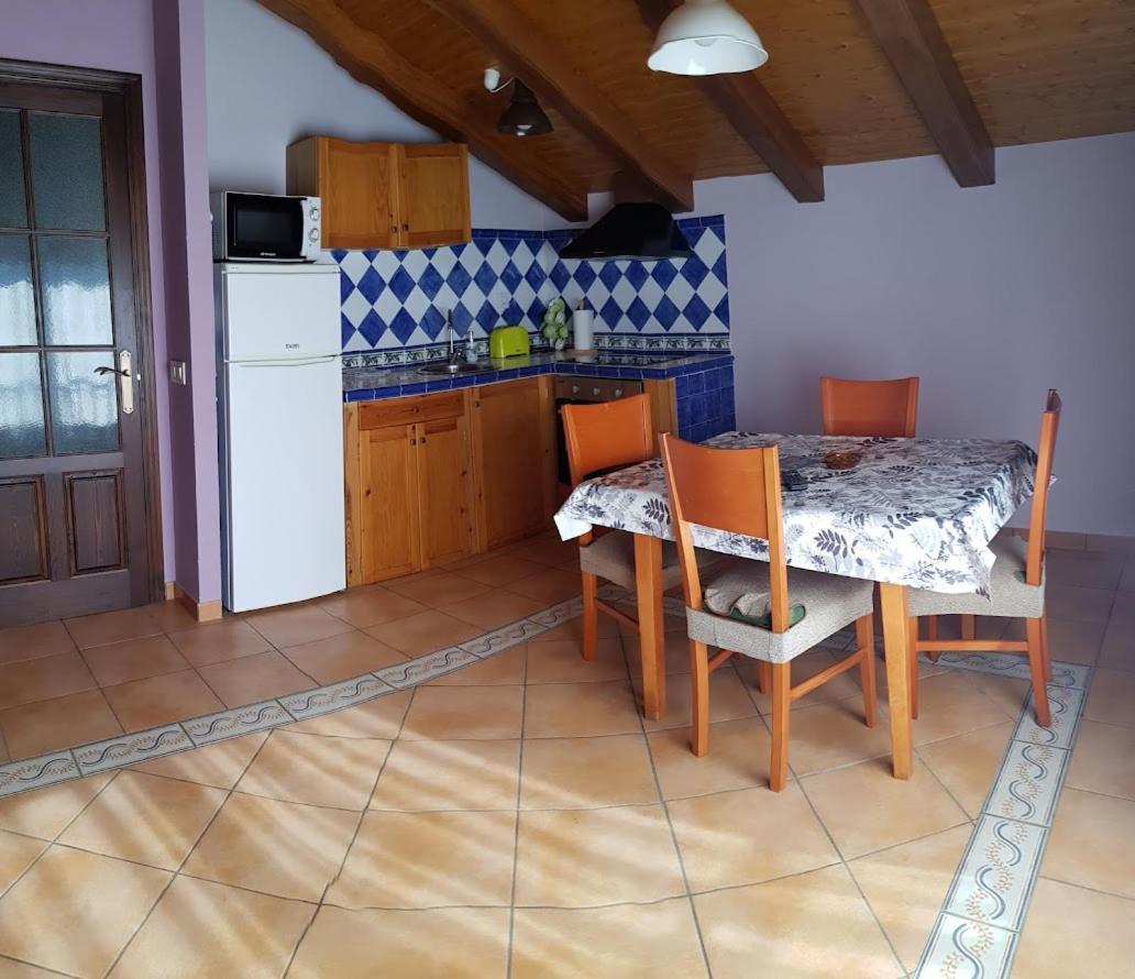 Apartamento Casa Cavero Almazorre Extérieur photo